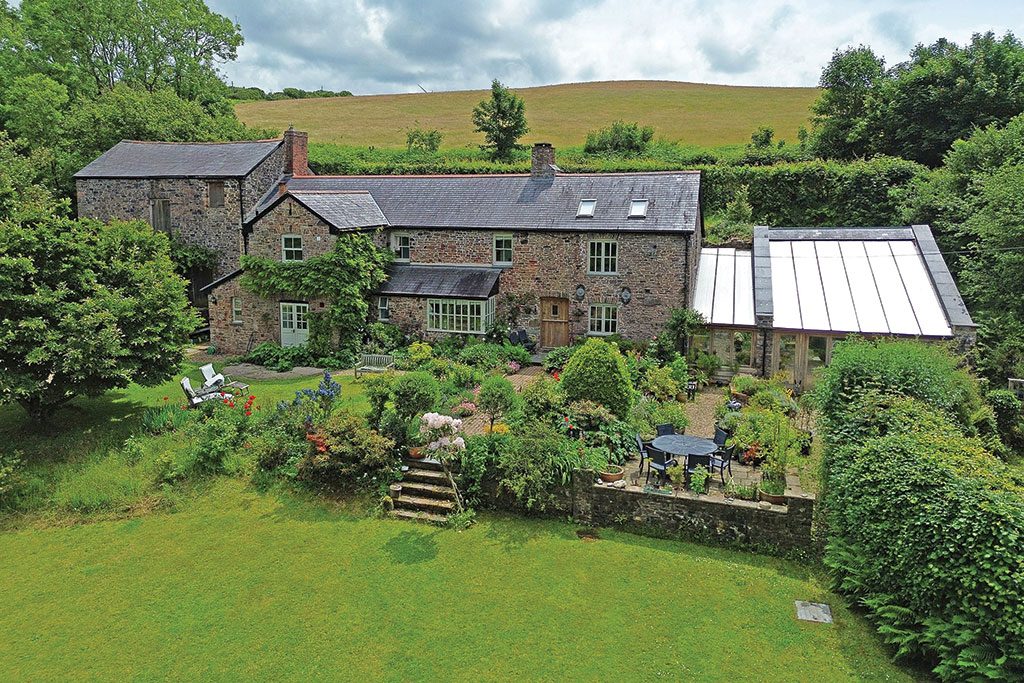 House for sale: Fullabrook Mill, Braunton, Devon.