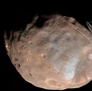 Grooves on Mars' Moon Phobos 