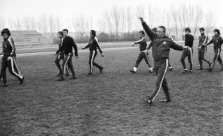 Luis Molowny training the Real Madrid team in 1973.