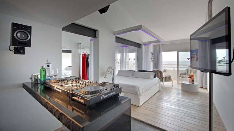 Ushuaïa Ibiza Beach Hotel - Ibiza