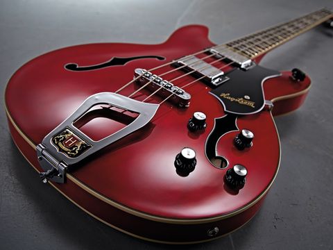 Hagstrom deals viking bass