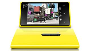 Another Qi supporter is Nokia, whose Lumia 920 already includes wireless charing