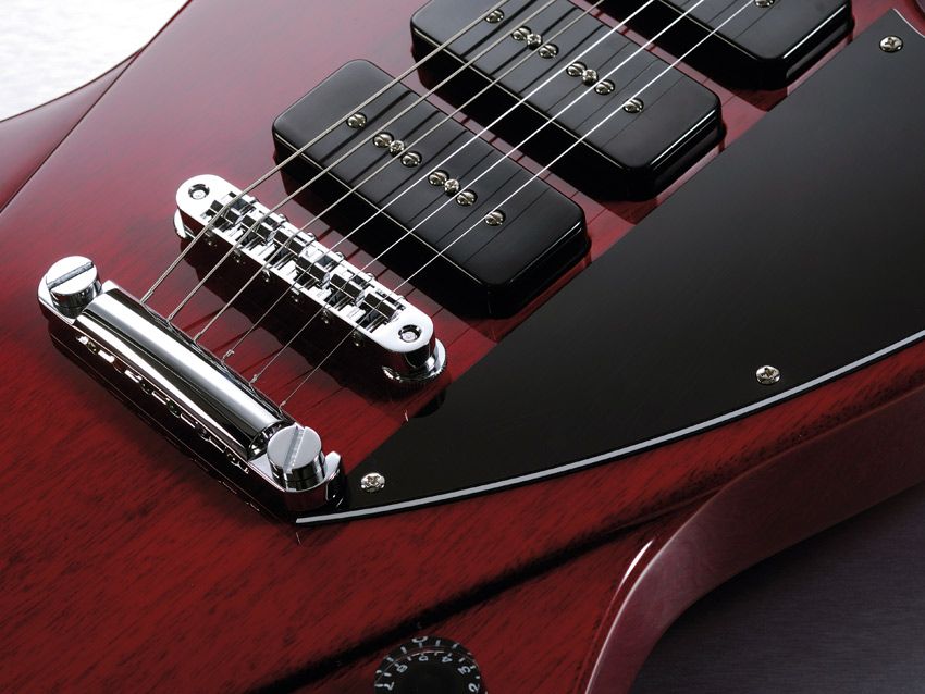 Three P90s and a five-way selector provide a versatile tonal range