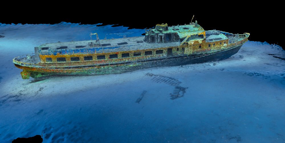 Stunning Photos Capture Eerie Underwater Shipwrecks | Live Science