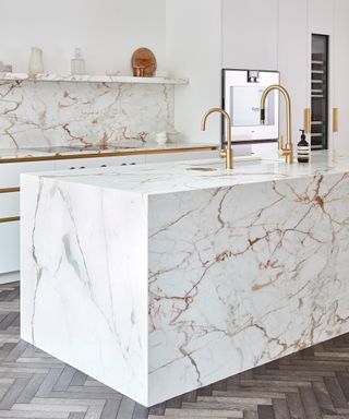 Marble home design - using marble in a kitchen