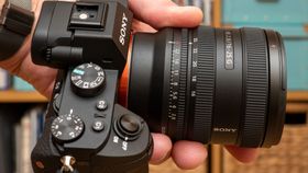Sony FE 16-25mm f/2.8 G