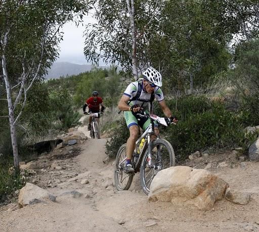 The winding single track climb to the top of Mt Stromlo