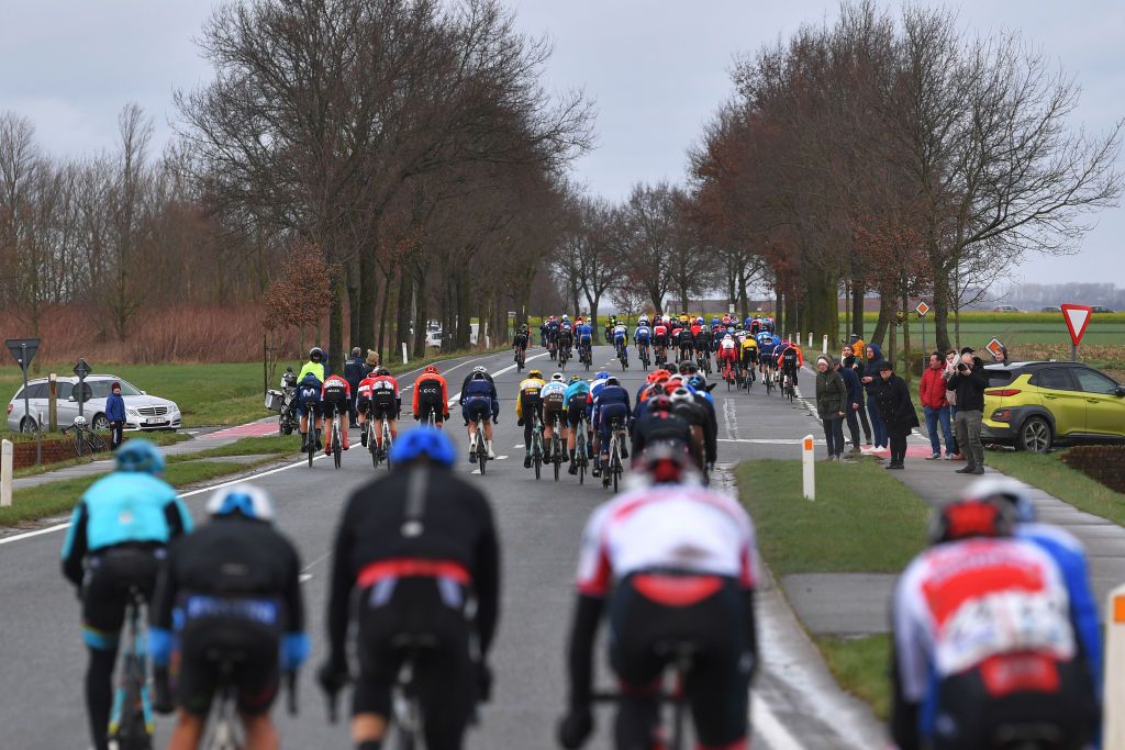 Echelons broke up the Omloop het Nieuwsblad early in the race in 2022