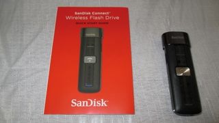SanDisk Connect Wireless Flash Drive package