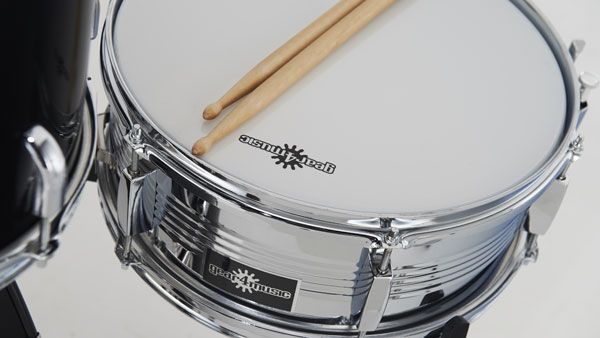 Bearing edges are cut at 45 degrees with rounded peaks and are consistent across the kit