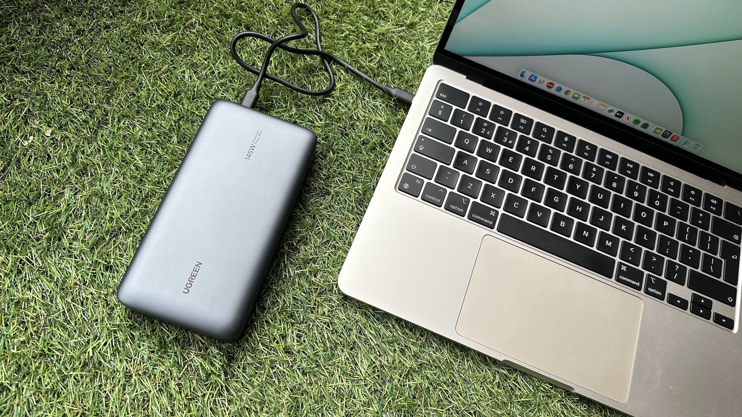 UGREEN 145W - Powerbank 25000mAh - Batterie externe - 3 ports USB