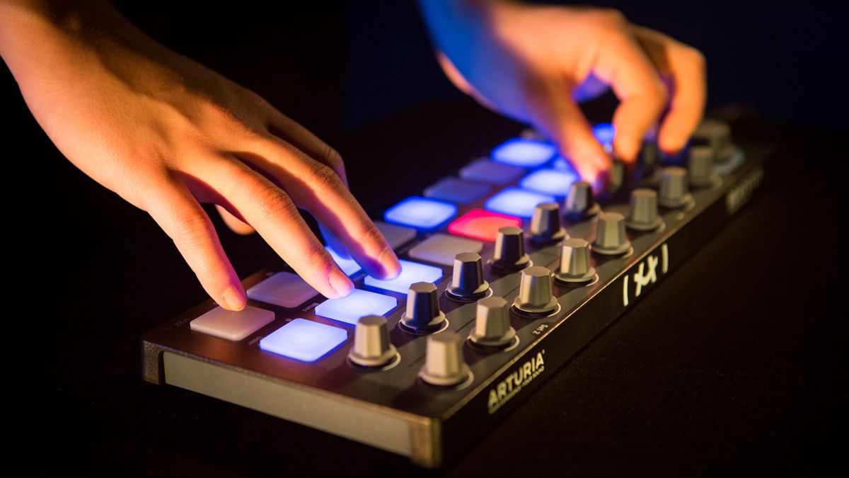 The black BeatStep has the same feature set as the original version.