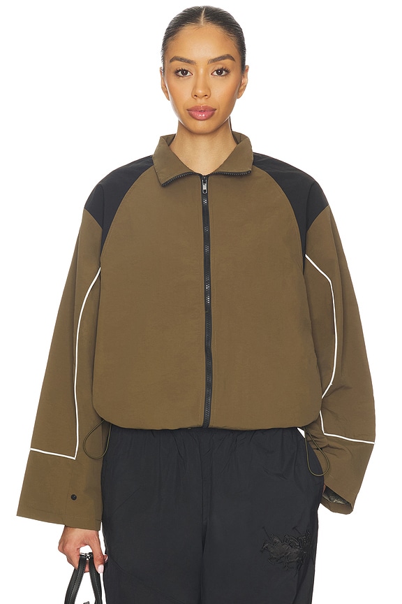Shoreline Windbreaker