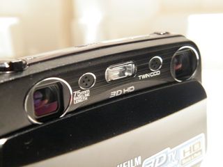 Fujifilm real 3d w2