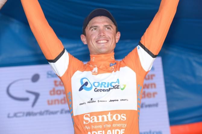 Simon Gerrans kept his one second advantage over Cadel Evans to win the ochre jersey