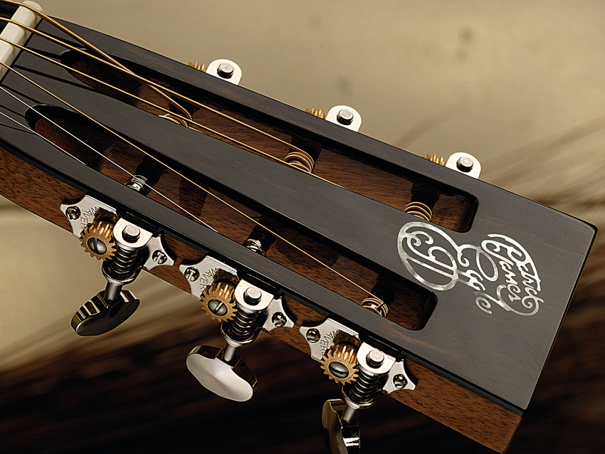 The slotted headstock is capped with quality rosewood.