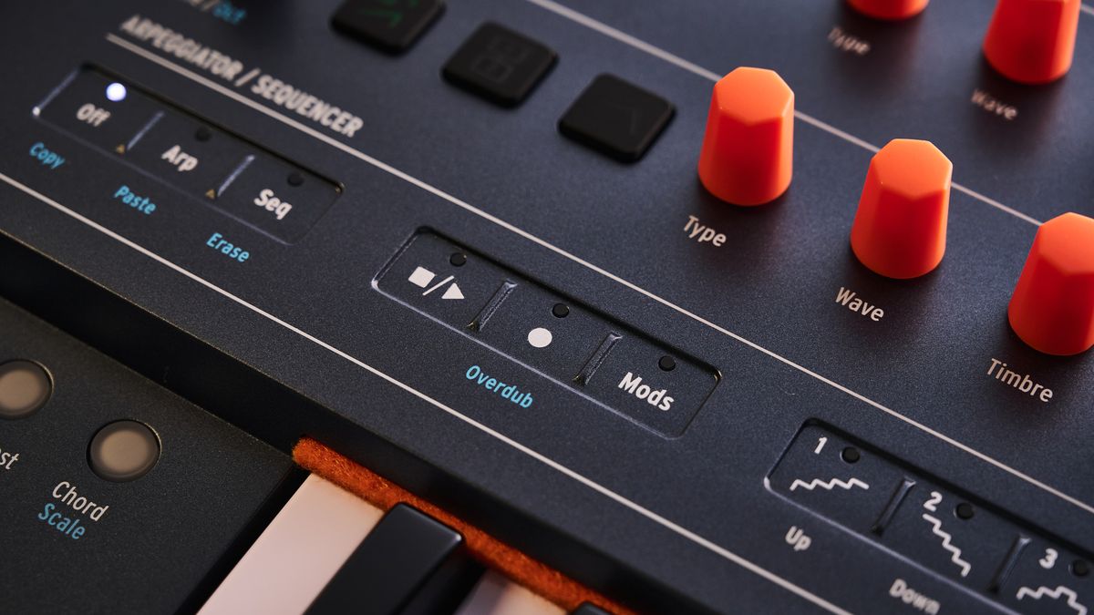 Arturia MiniFreak 49