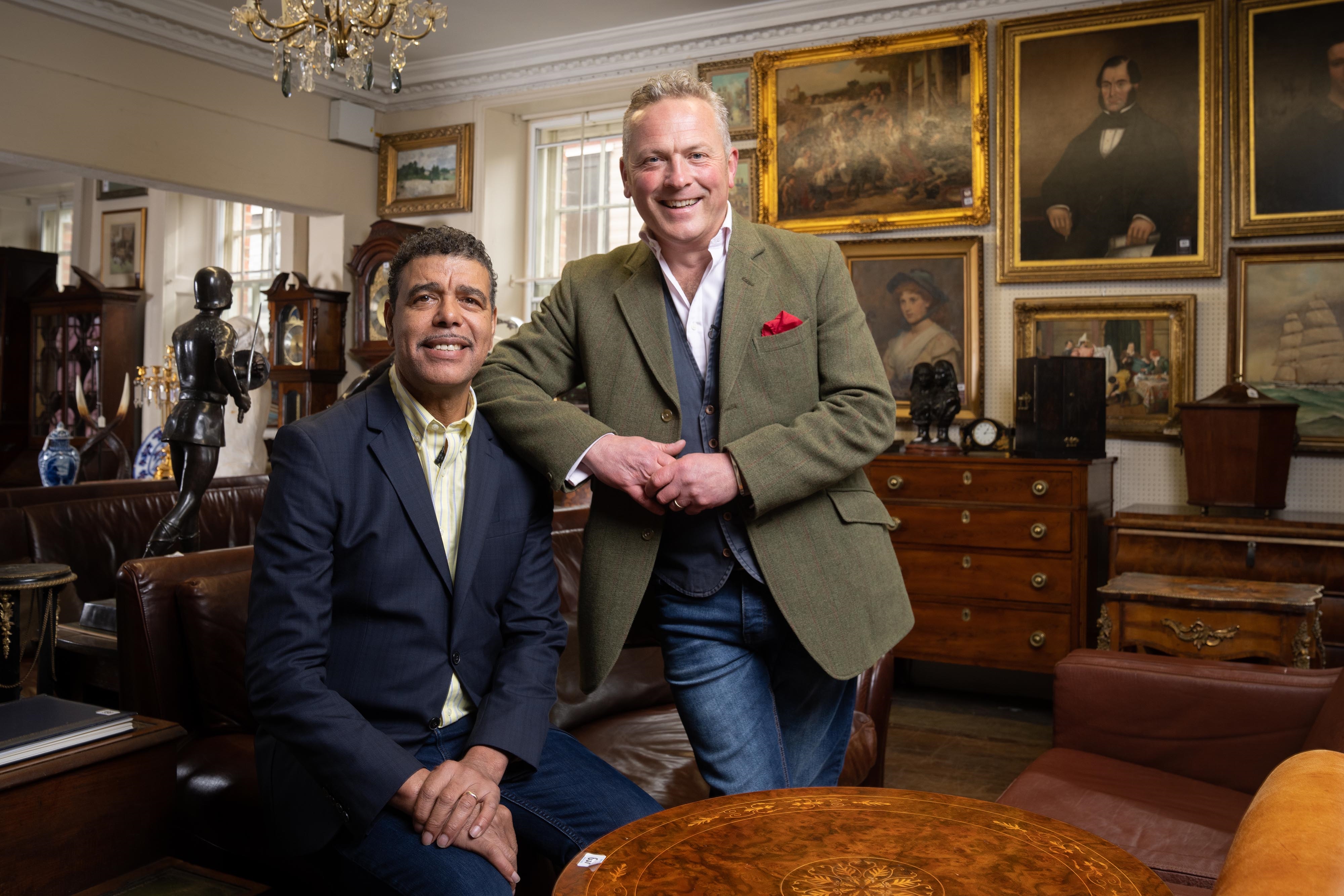 TV tonight ‘Kammy’ and Jules present.