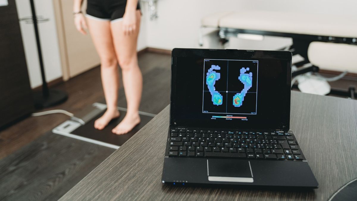 Do You Need Special Running Shoes For Flat Feet? Coach