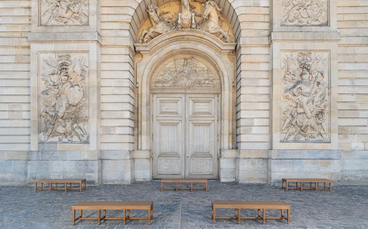  Château de Versailles and Tectona