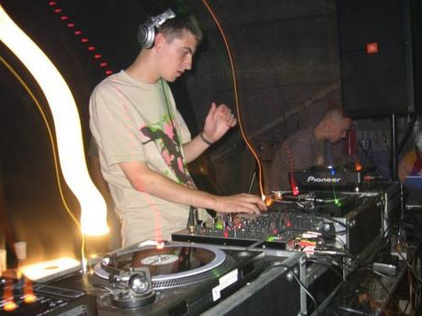 dubstep bass sound