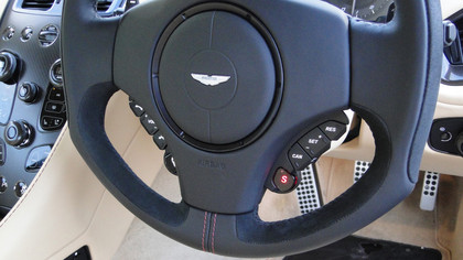 Aston Martin Vanquish