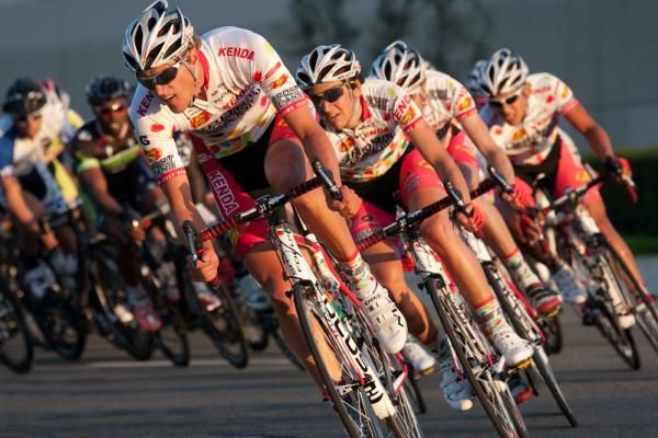 Menso De Jong heads the train for the Jelly Belly squad with two laps to go in an early season criterium in Ontario. DS Danny Van Haute used the race to test leadout training implemented earlier in camp.