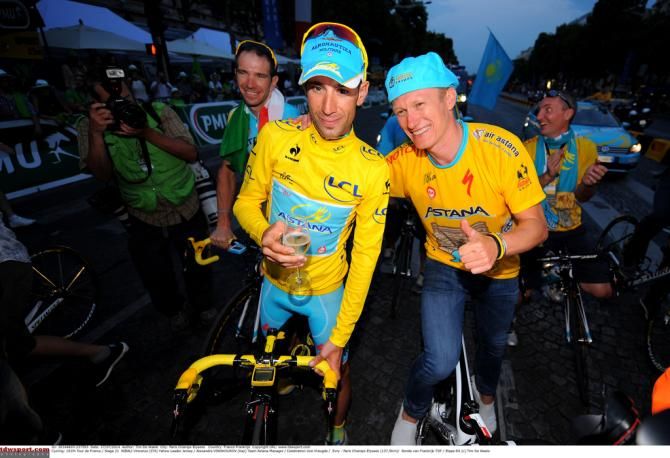 Alexander Vinokourov and Vincenzo Nibali celebrate the Astana win