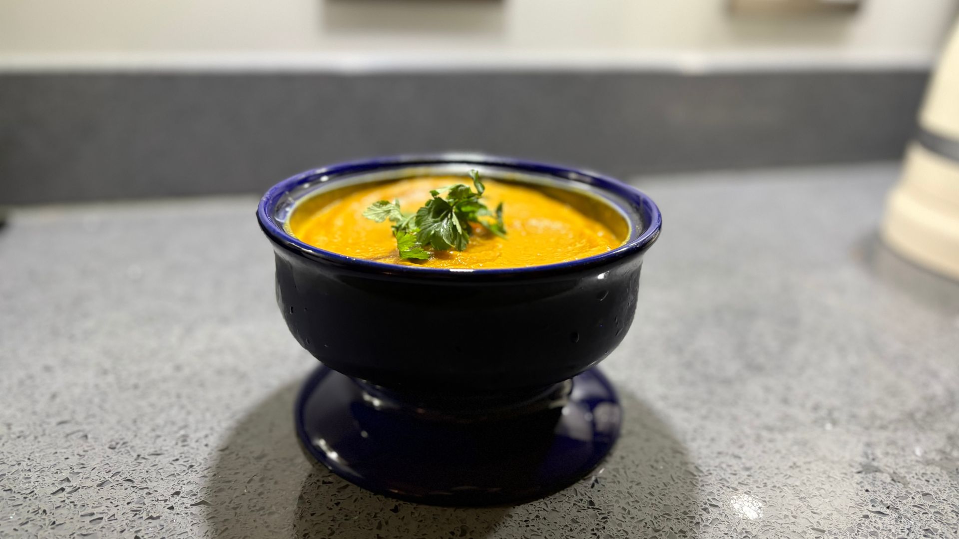 Testing the Hokan Bowls in our test kitchen