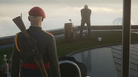 Hitman 3 explosive golf ball location