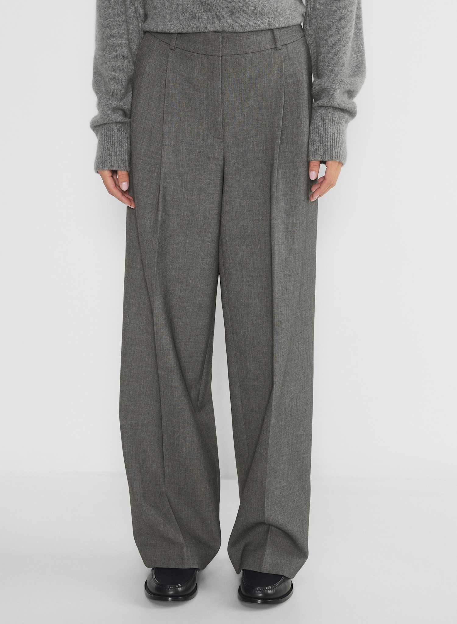 aritzia, 