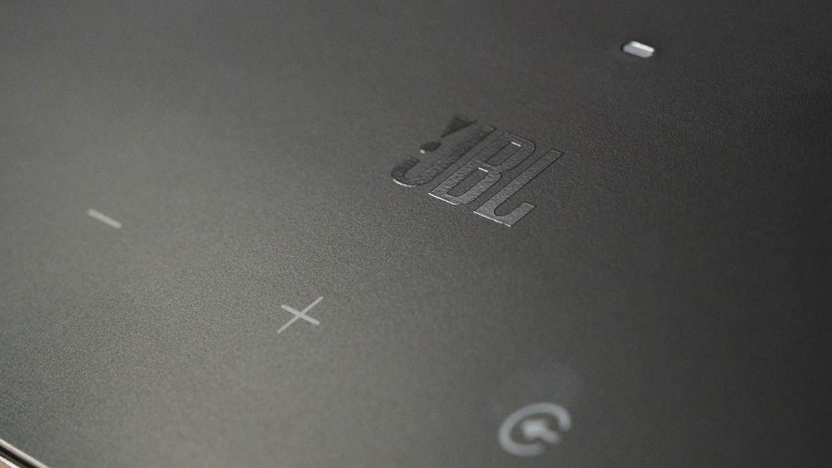 JBL logo on the JBL Bar 800MK2