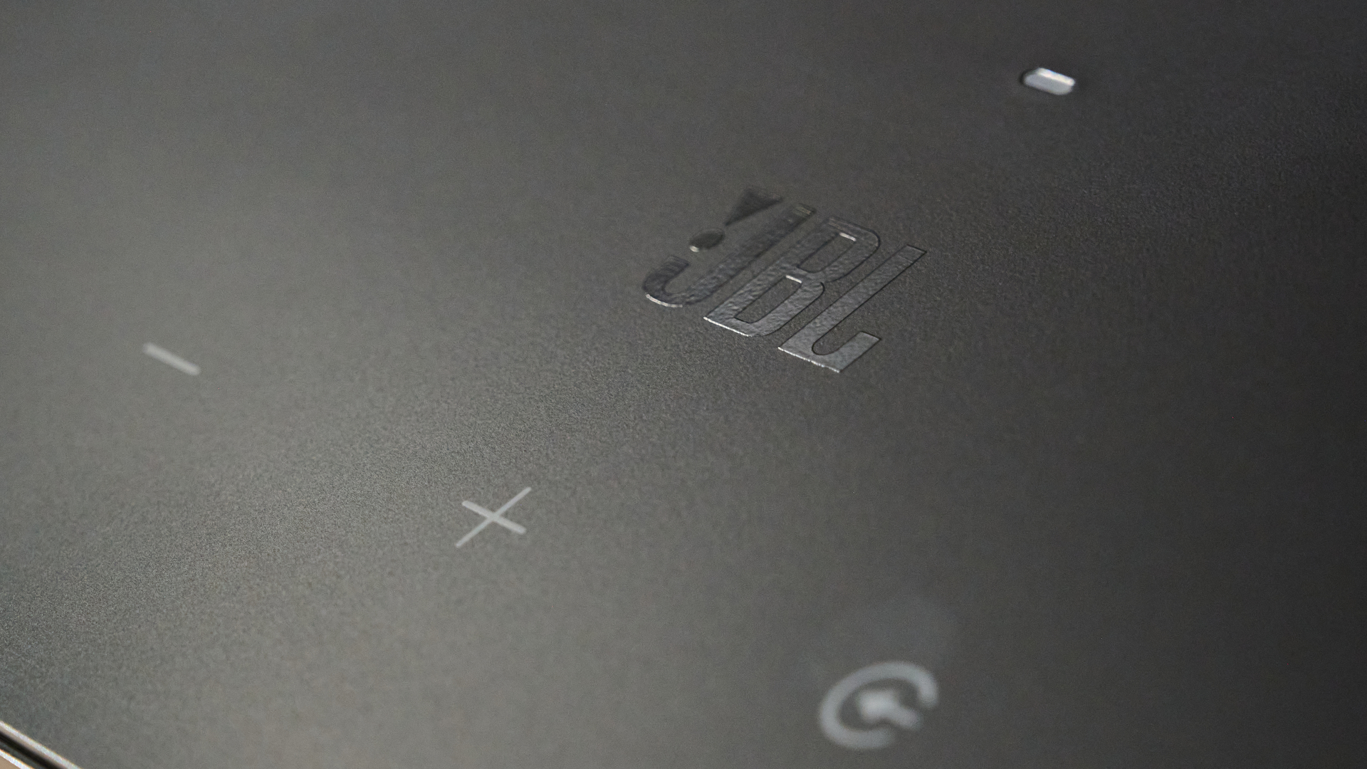 JBL logo on the JBL Bar 800MK2