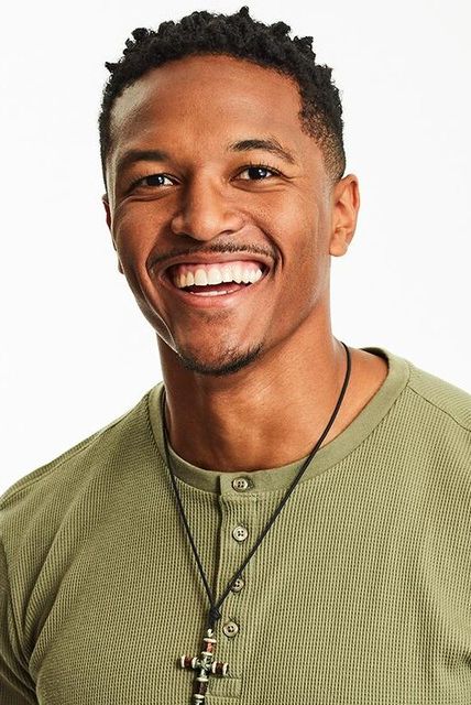 Gabe, 28