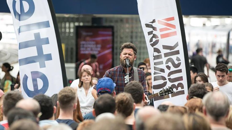 Busk In London