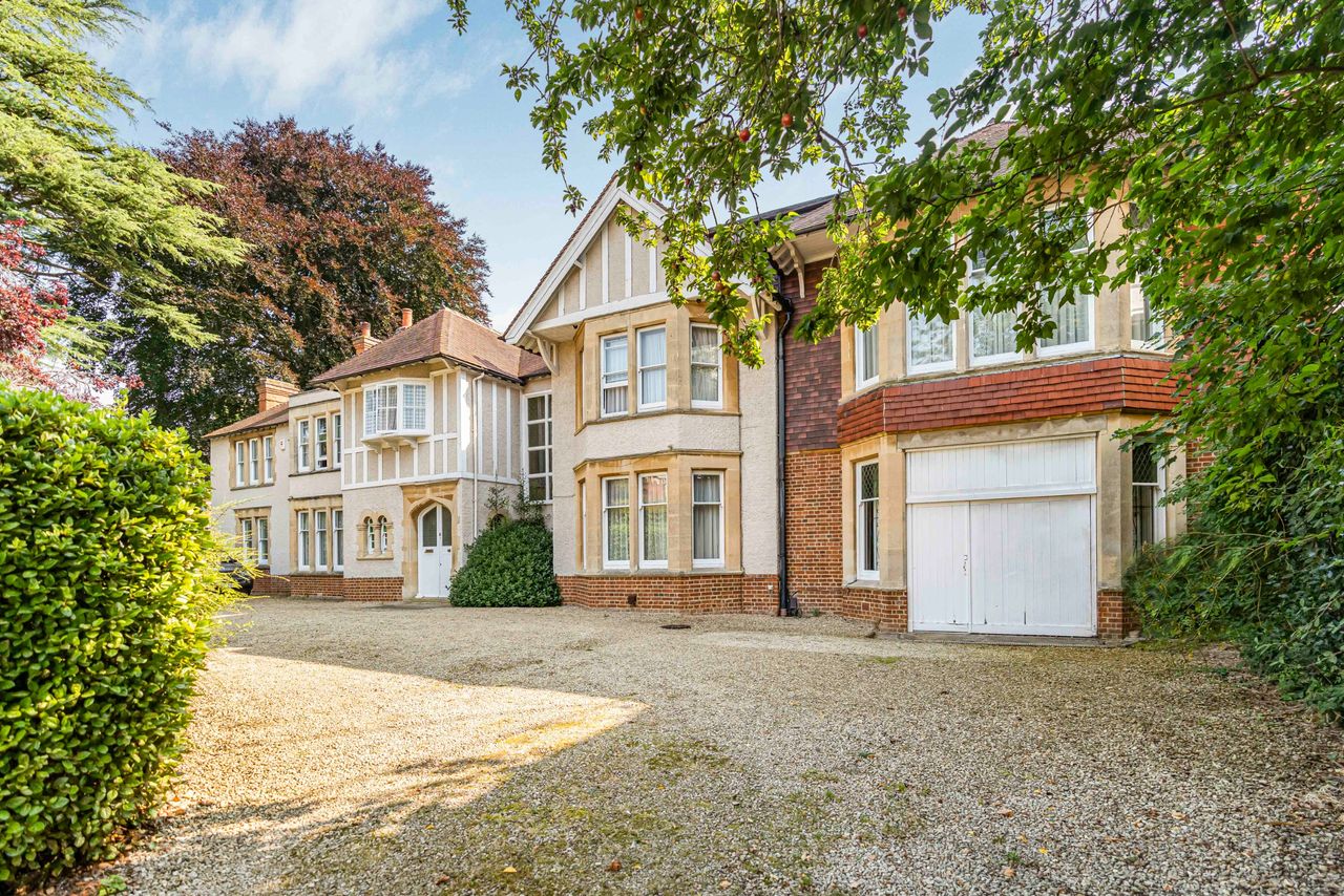 Charlbury Road, Oxford