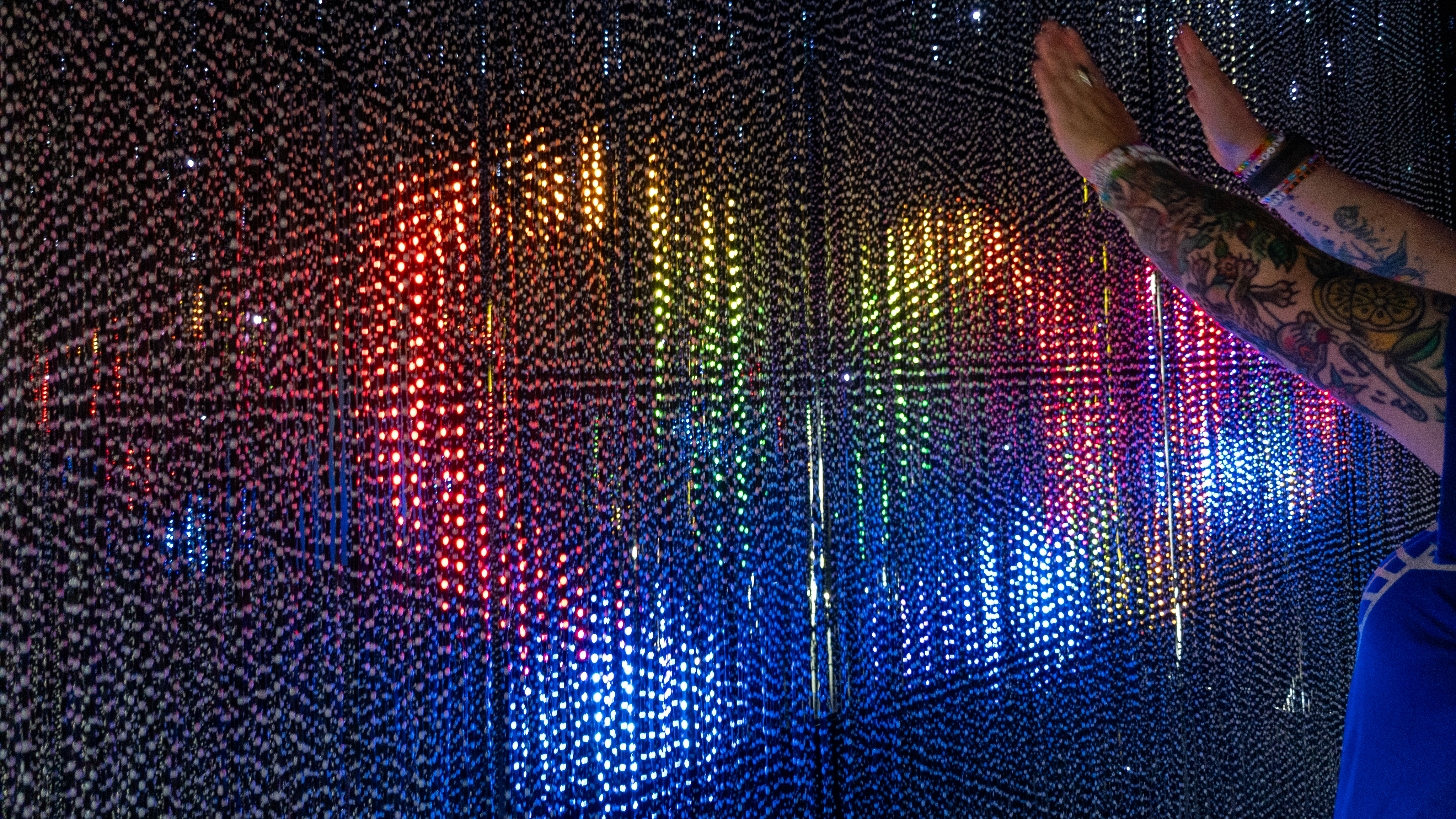 Different color lights at Google's San Diego Comic-Con Rewards Lab