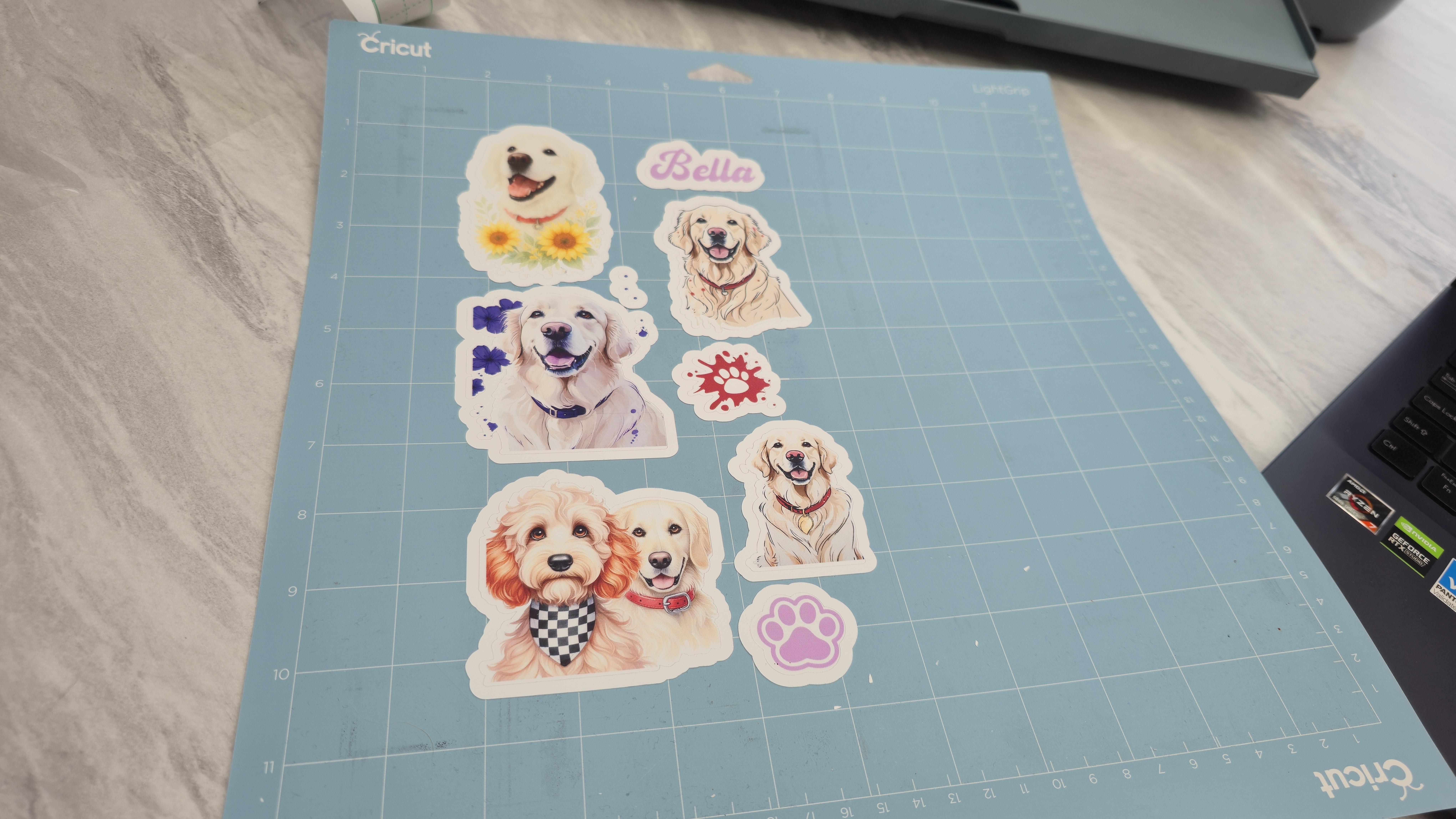 How to make stickers Cricut