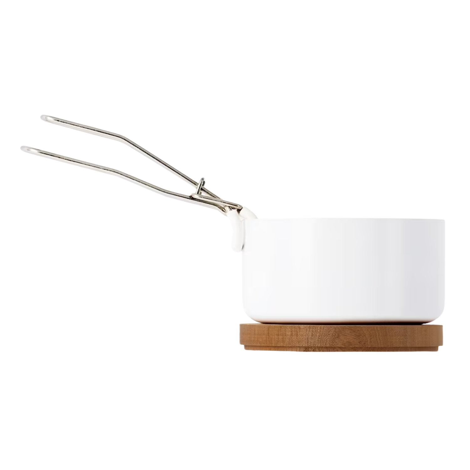 A white casserole pan with a detachable handle and a wood base that acts as a lid by knIndustrie