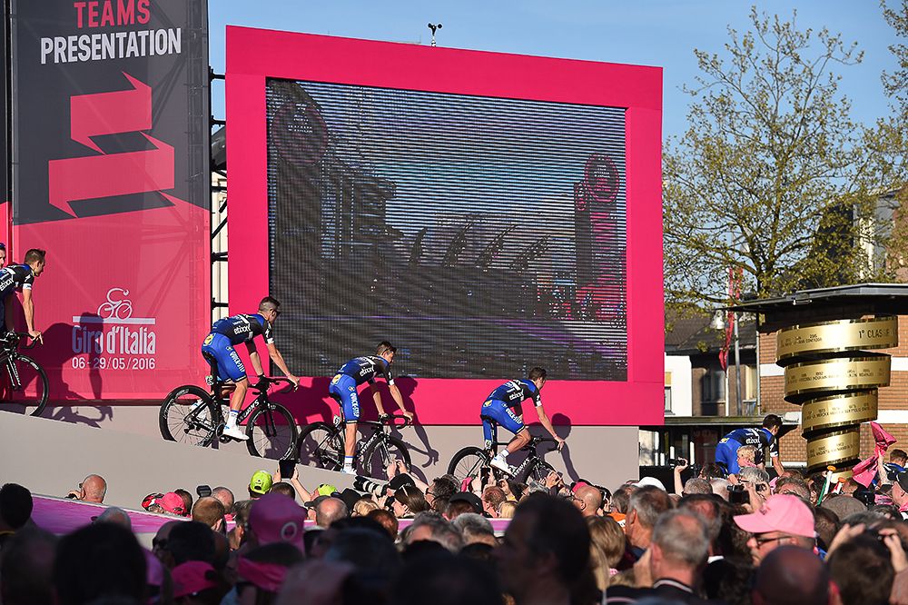Etixx-QuickStep riders descend onto the main stage in Apeldoorn.