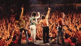 Van Halen take a bow onstage