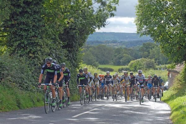 Steve Cummings leads Team Sky.