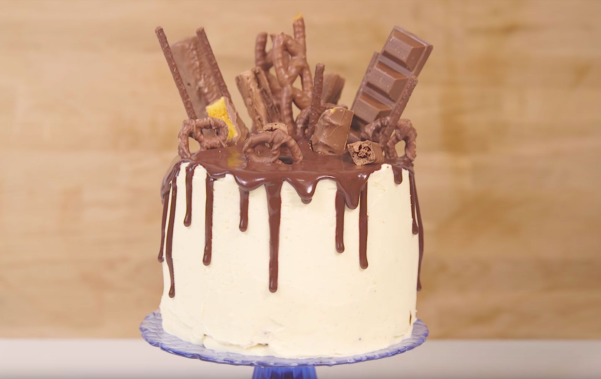 Chocolate explosion drip cake recipe