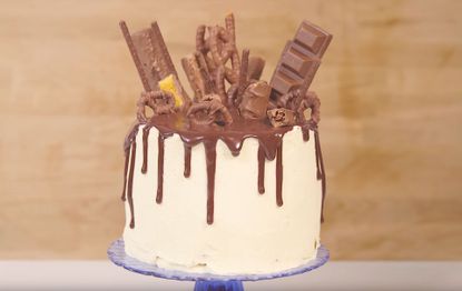 Chocolate explosion drip cake, chocolate drip cake,
