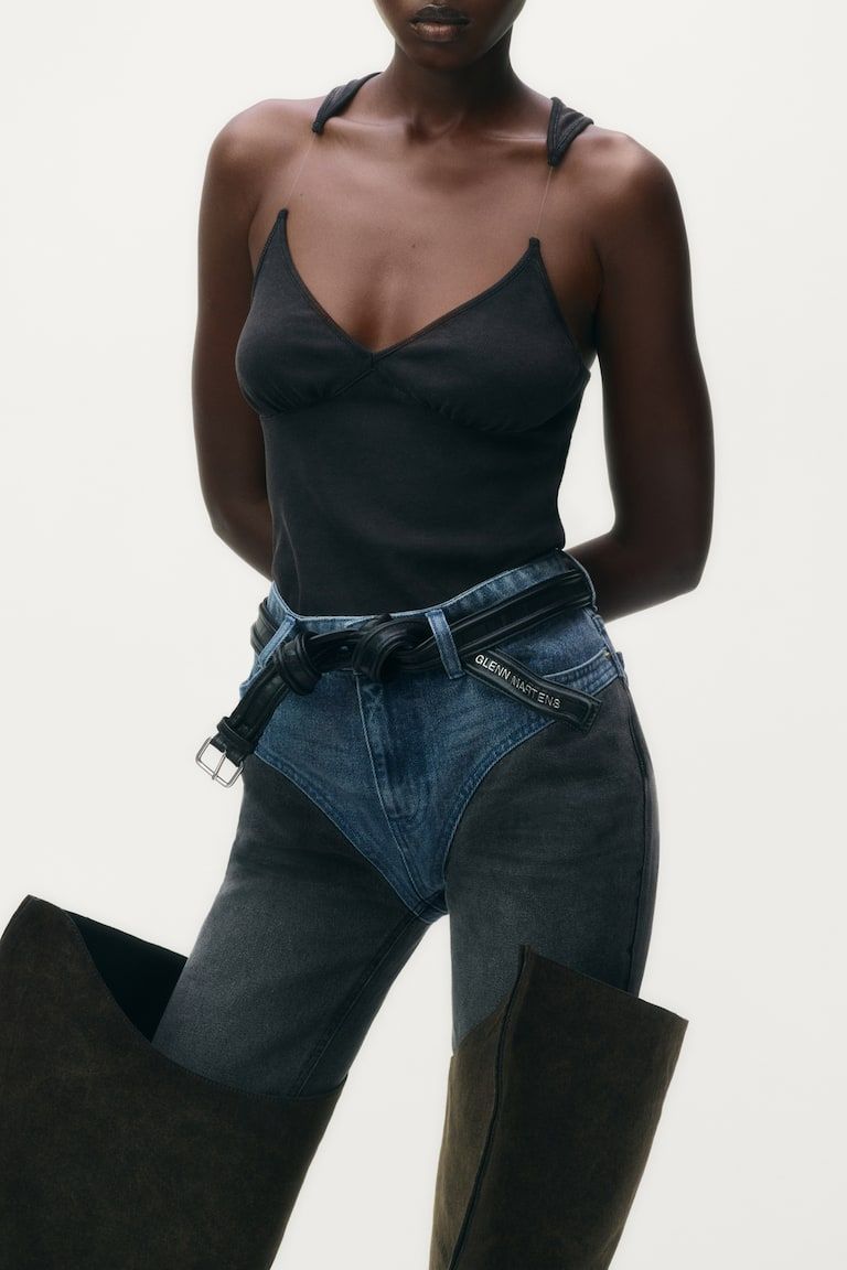Boning-Detail Belt