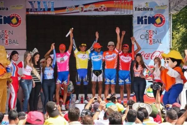 The jerseys after stage 10