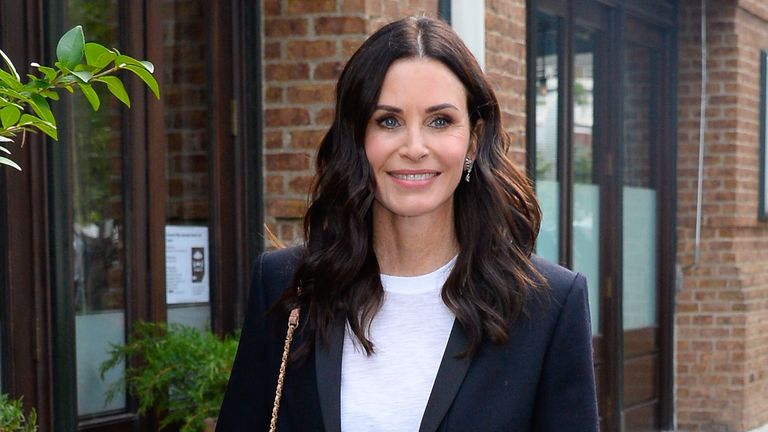 Courtney Cox in suit