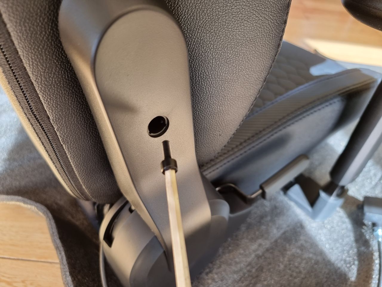 Razer Iskur Black Edition review