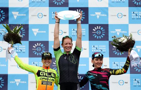 The pdiumThe podium of Chloe Hosking, Kirsten Wild and Lisa Brennauer