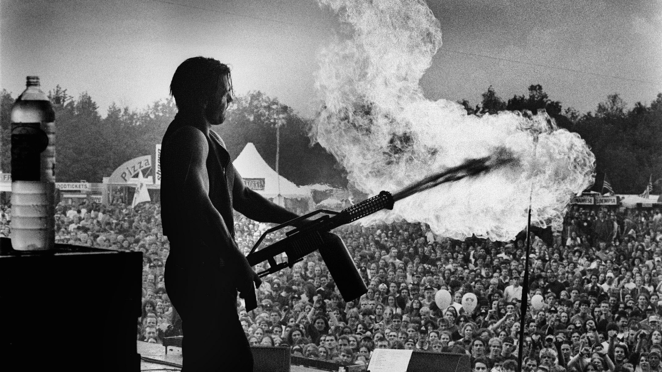 Feuer frei! - How Rammstein Almost Went Down In Flames